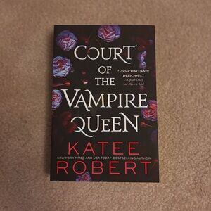 Court of the Vampire Queen